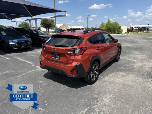 Used 2025 Subaru Crosstrek 2.5i Premium AWD/4WD image 7