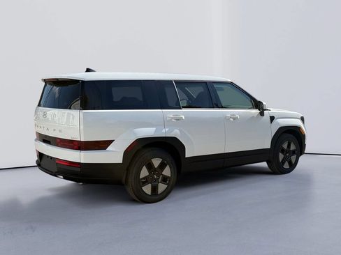 New 2026 Hyundai Santa Fe SE FWD image 3