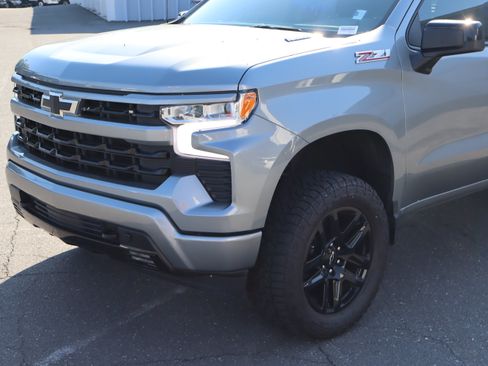 Used 2025 Chevrolet Silverado 1500 RST AWD/4WD image 6