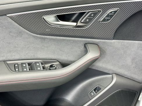 New 2026 Audi Q8 Prestige image 23