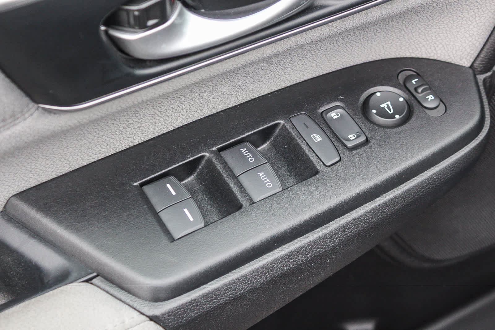 Used 2021 Honda CR-V EX image 26