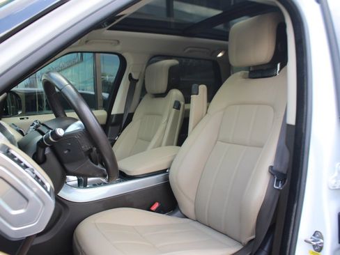 Used 2018 Land Rover Range Rover Sport HSE image 5