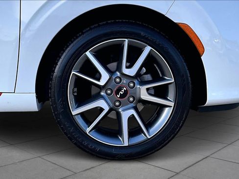 Used 2022 Kia Soul GT-Line image 10