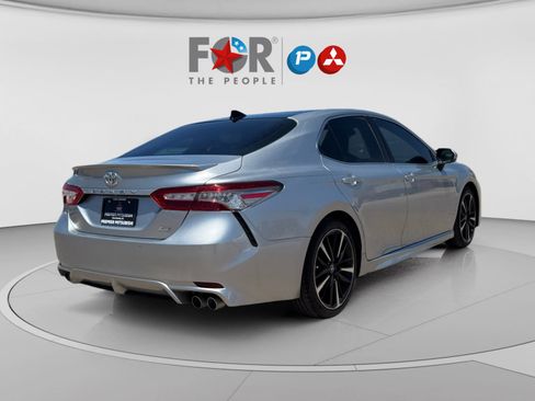 Used 2018 Toyota Camry XSE w/ Audio Package FWD image 5