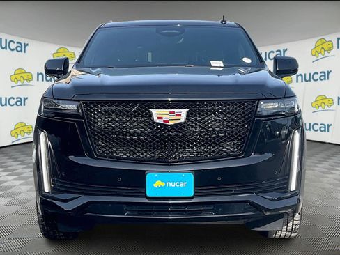Used 2023 Cadillac Escalade Sport image 2