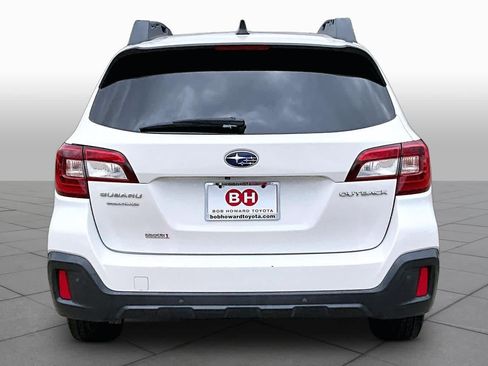Used 2019 Subaru Outback 2.5i Limited AWD/4WD image 5