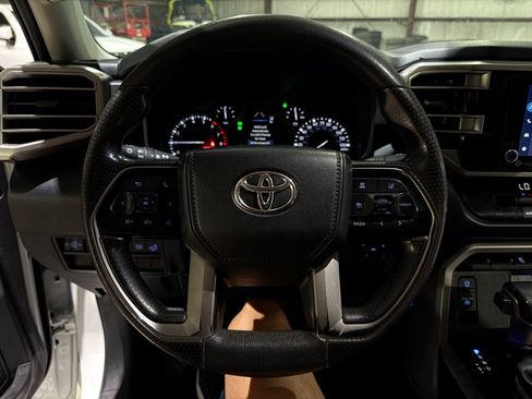 Used 2023 Toyota Tundra SR5 w/ SR5 Convenience Package AWD/4WD image 30