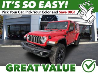 Used 2025 Jeep Wrangler Backcountry video 1