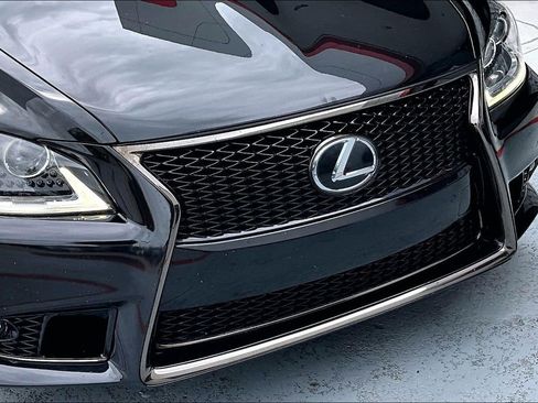 Used 2017 Lexus LS 460 w/ F Sport Midnight Edition RWD image 31