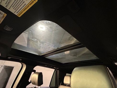 Used 2023 Ford Expedition Max Platinum image 16