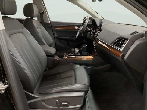 Used 2023 Audi Q5 2.0T Premium w/ Convenience Package AWD/4WD image 24
