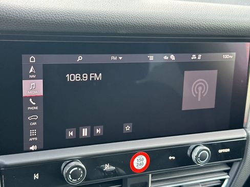 New 2026 Porsche Macan S AWD/4WD image 21