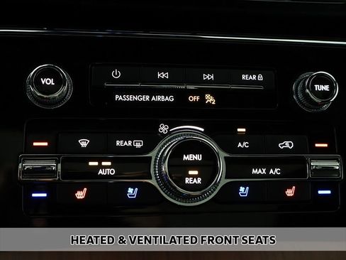 Used 2023 Lincoln Navigator Reserve AWD/4WD image 10