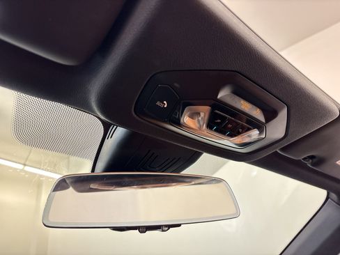 Used 2023 BMW 840i xDrive Convertible w/ Comfort Seating Package image 18