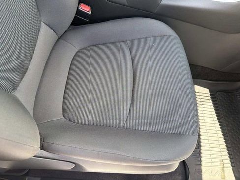 Used 2023 Toyota RAV4 LE FWD image 15
