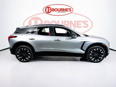 Used 2024 Chevrolet Blazer EV RS AWD/4WD image 11