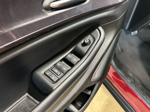 Used 2021 Jeep Grand Cherokee L Laredo image 11