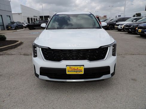 New 2026 Kia Sorento LX FWD image 2
