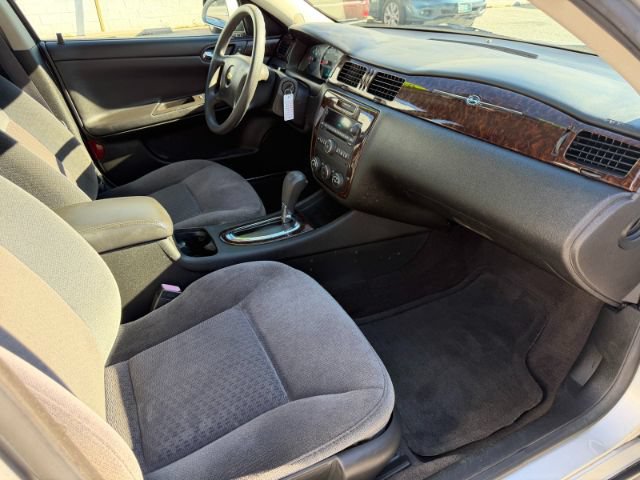 Used 2014 Chevrolet Impala Limited LS FWD image 22