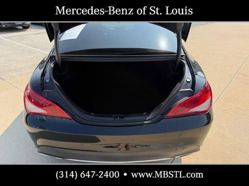 Used 2018 Mercedes-Benz CLA 250 4MATIC image 8
