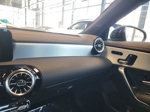 New 2025 Mercedes-Benz CLA 250 4MATIC image 26