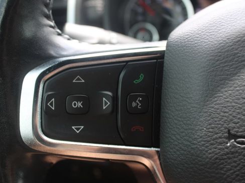 Used 2019 RAM 1500 Laramie w/ Sport Appearance Package AWD/4WD image 23