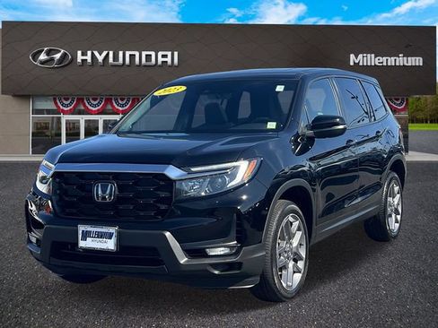 Used 2023 Honda Passport EX-L image 4