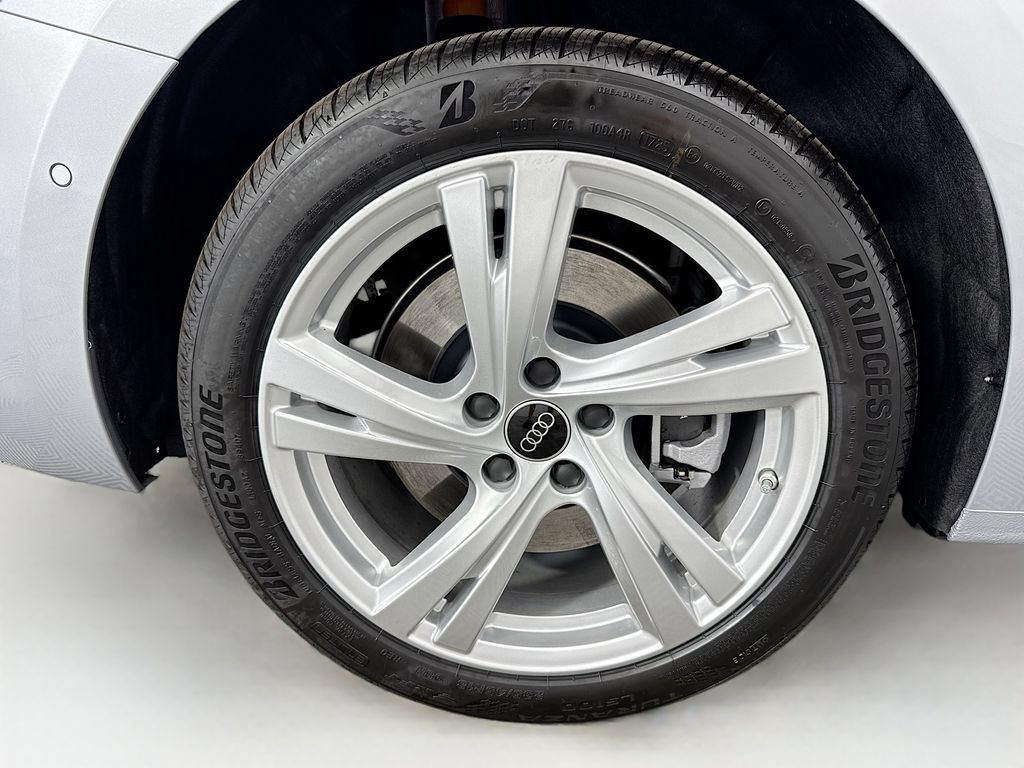 Used 2025 Audi A5 2.0T Premium AWD/4WD image 34