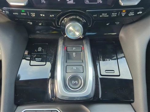 Used 2024 Acura MDX FWD image 10