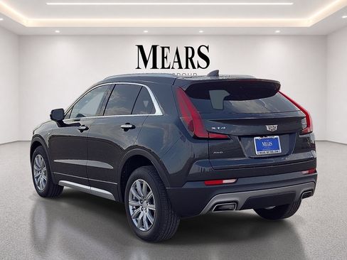 Used 2023 Cadillac XT4 Premium Luxury AWD/4WD image 3