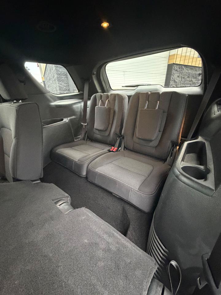 Used 2019 Ford Explorer XLT AWD/4WD image 20