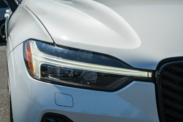 Certified 2026 Volvo XC60 B5 Plus AWD/4WD image 13
