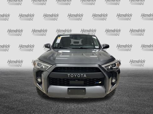 Used 2022 Toyota 4Runner SR5 Premium w/ Moonroof Package image 3