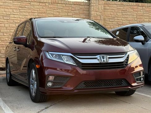 Used 2018 Honda Odyssey EX-L image 3