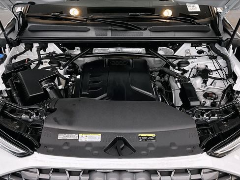 Certified 2025 Audi Q5 Premium Plus AWD/4WD image 30