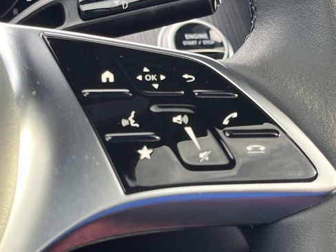 Certified 2025 Mercedes-Benz GLC 300 4MATIC image 26