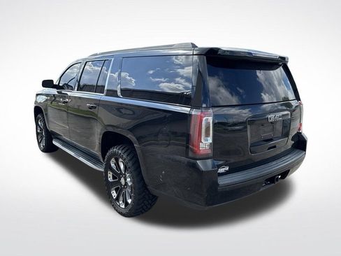 Used 2019 GMC Yukon XL SLT AWD/4WD image 10