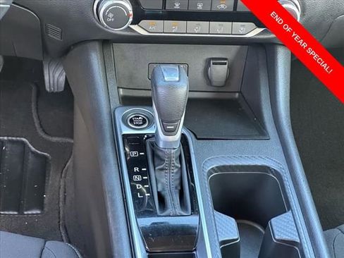 Used 2022 Nissan Sentra SV w/ Electronics Package image 6