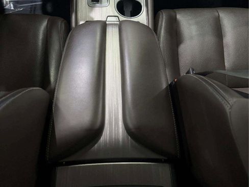 Used 2017 Nissan Murano Platinum image 40