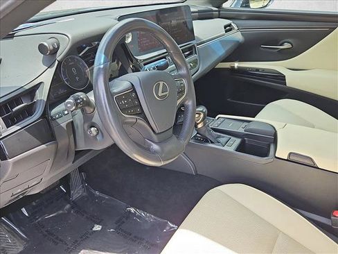 Used 2022 Lexus ES 350 w/ Premium Package FWD image 10