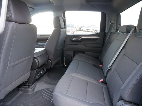 New 2026 Chevrolet Silverado 1500 LT AWD/4WD image 17