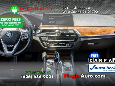 Used 2019 BMW 530e xDrive w/ Premium Package AWD/4WD image 17
