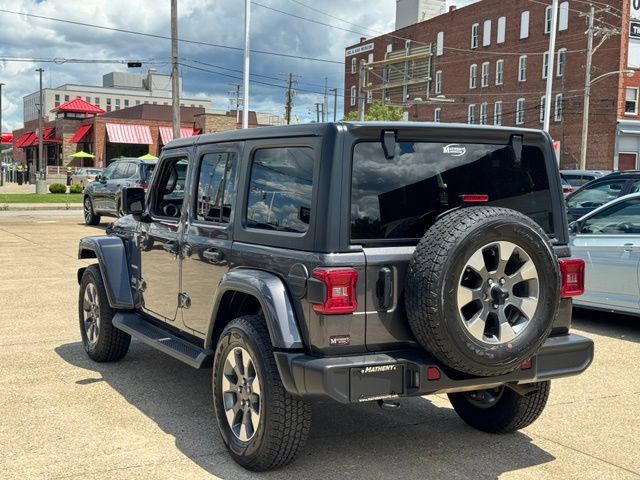 Used 2023 Jeep Wrangler Unlimited Sahara w/ LED Lighting Group AWD/4WD image 4