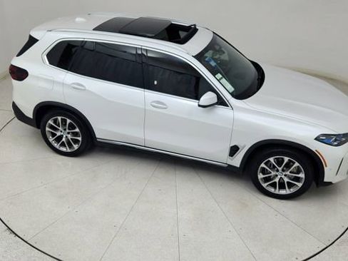 Used 2025 BMW X5 xDrive40i image 75