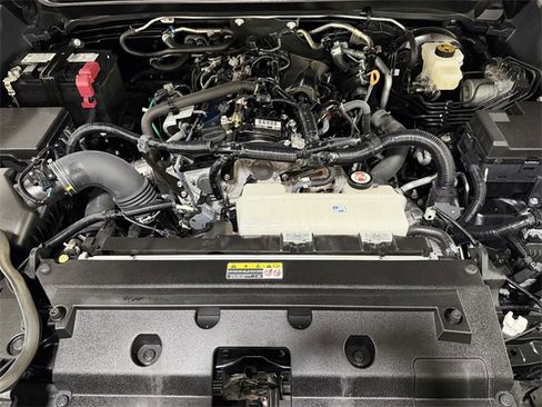 Used 2024 Toyota Tacoma SR image 41