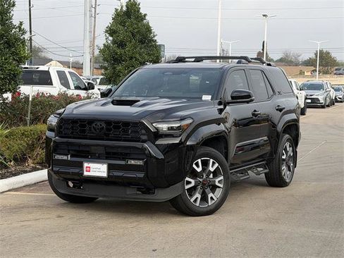 Certified 2025 Toyota 4Runner TRD Sport Premium image 2