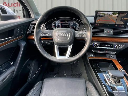 Used 2023 Audi Q5 2.0T Prestige w/ Prestige Package AWD/4WD image 8