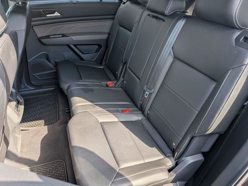 Used 2023 Volkswagen Atlas SE AWD/4WD image 29