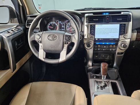 Used 2021 Toyota 4Runner Limited RWD image 9