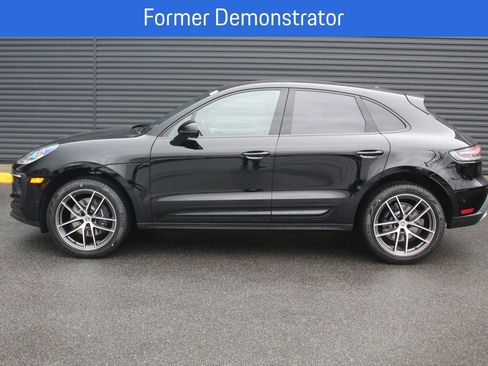 New 2026 Porsche Macan AWD/4WD image 2